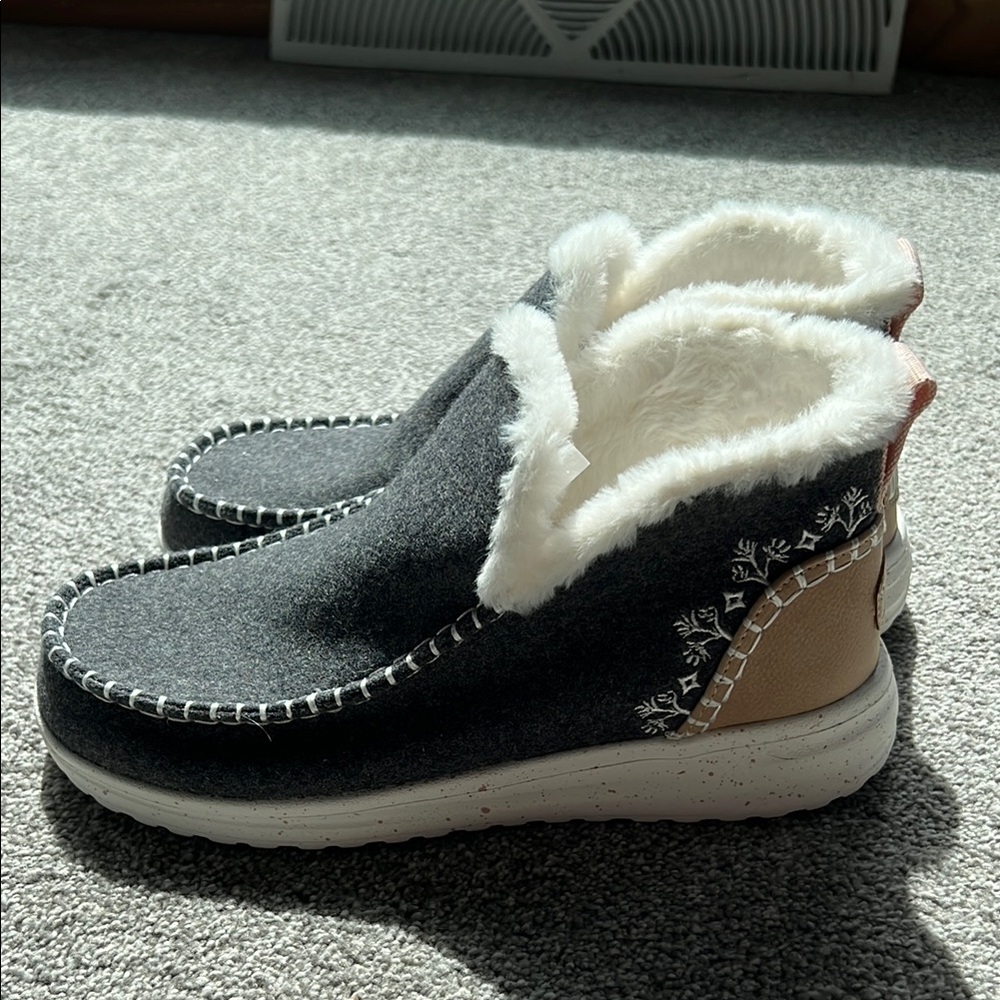 Hey Dude Denny Faux Shearling Shoes